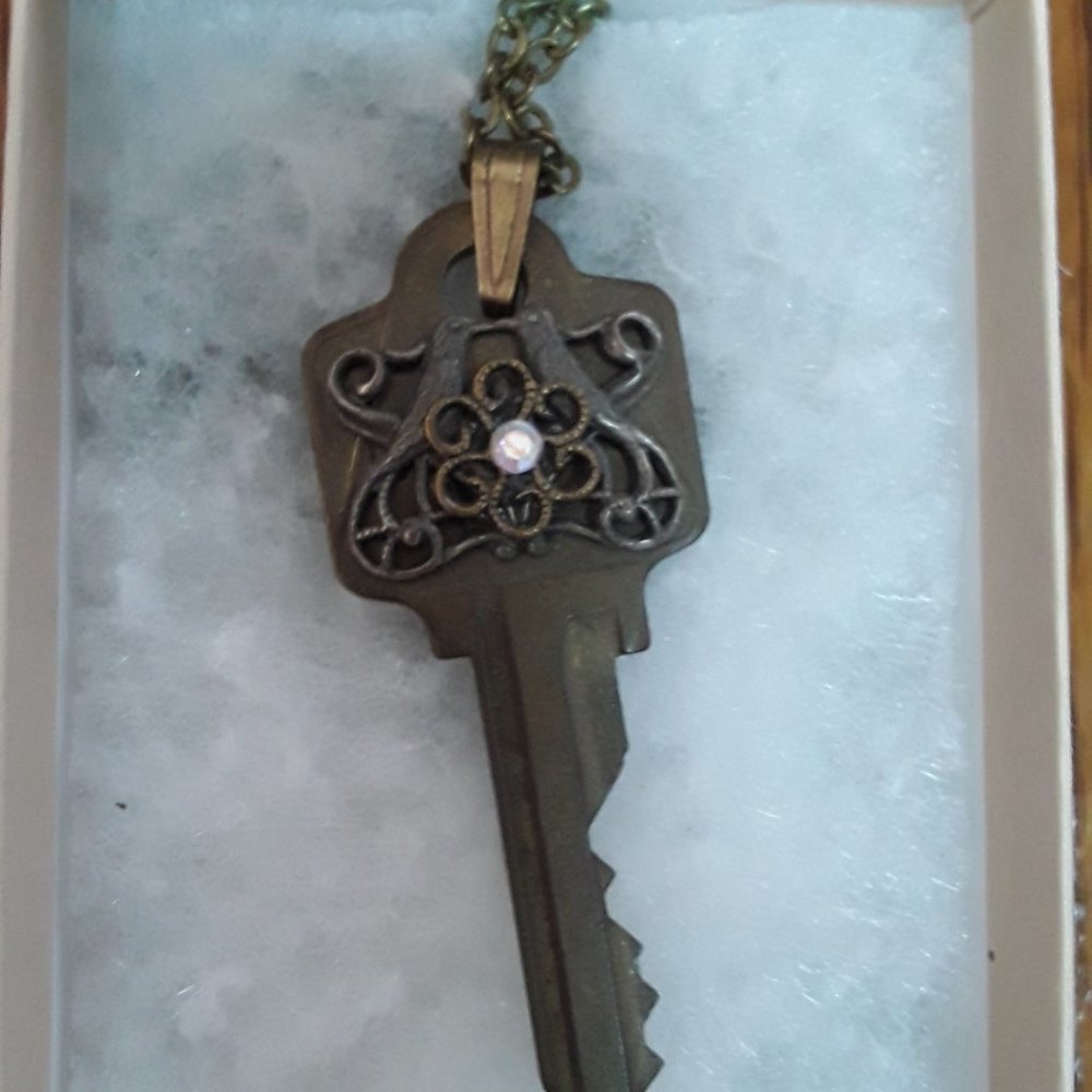 vintage necklace